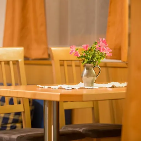 アパート Haus Alpengruss *